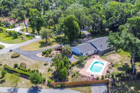 Casa en venta en Ocala, Florida, 3 dormitorios, 273.23 m2 № 2303225 - foto 2