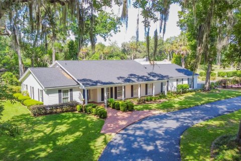 Villa ou maison à Ocala, Floride 3 chambres, 273.23 m2 № 2303225