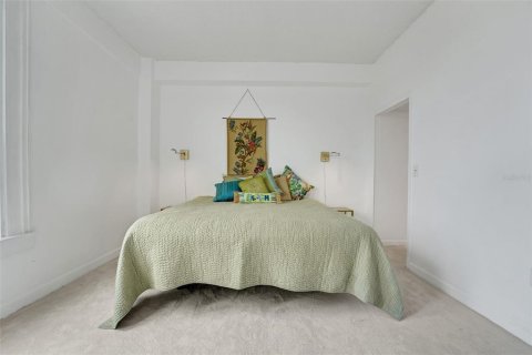 Condo in Winter Haven, Florida, 1 bedroom  № 1657272 - photo 19
