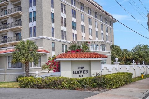 Condo in Winter Haven, Florida, 1 bedroom  № 1657272 - photo 2