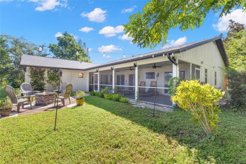 House in Tampa, Florida 4 bedrooms, 204.85 sq.m. № 2425915 - photo 25