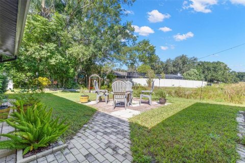 House in Tampa, Florida 4 bedrooms, 204.85 sq.m. № 2425915 - photo 22