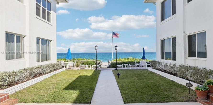 Condo in Hillsboro Beach, Florida, 2 bedrooms  № 1699156