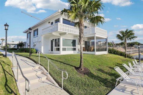 Condo in Hillsboro Beach, Florida, 2 bedrooms  № 1699156 - photo 10