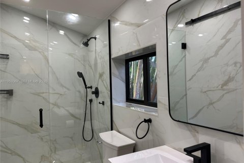 Снять в аренду виллу или дом в Холливуд, Флорида 3 спальни, 112.97м2, № 2005872 - фото 10