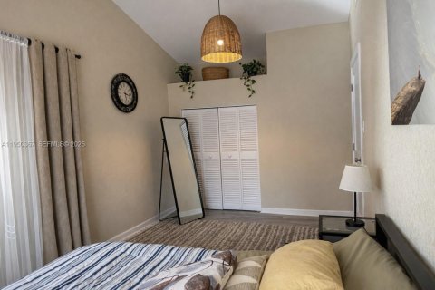 Снять в аренду виллу или дом в Холливуд, Флорида 3 спальни, 112.97м2, № 2005872 - фото 9