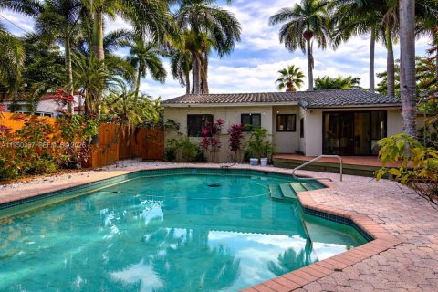 Снять в аренду виллу или дом в Холливуд, Флорида 3 спальни, 112.97м2, № 2005872 - фото 15