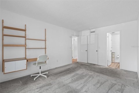 Copropriété à louer à Saint Petersburg, Floride: 2 chambres, 79.43 m2 № 2110834 - photo 9
