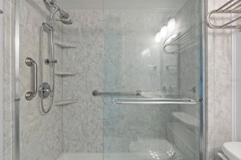 Copropriété à louer à Saint Petersburg, Floride: 2 chambres, 79.43 m2 № 2110834 - photo 18