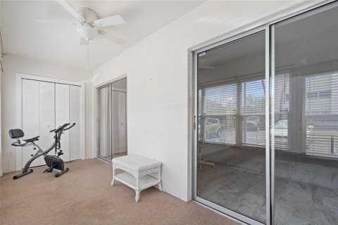 Copropriété à louer à Saint Petersburg, Floride: 2 chambres, 79.43 m2 № 2110834 - photo 14