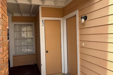 Condo in Kissimmee, Florida, 3 bedrooms  № 1843079 - photo 11