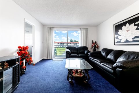 Condominio en venta en Sunrise, Florida, 2 dormitorios, 78.97 m2 № 2250073 - foto 3