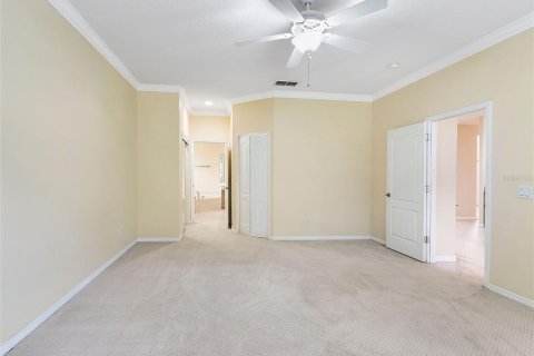 House in Apopka, Florida 5 bedrooms, 338.16 sq.m. № 1822665 - photo 29