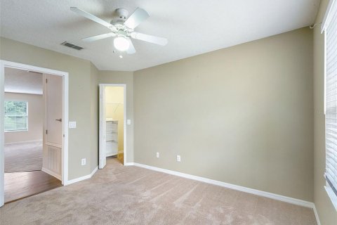 House in Apopka, Florida 5 bedrooms, 338.16 sq.m. № 1822665 - photo 25