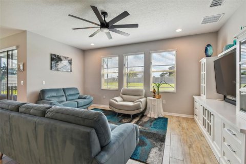 Casa en venta en Apopka, Florida, 4 dormitorios, 296.08 m2 № 1817006 - foto 16