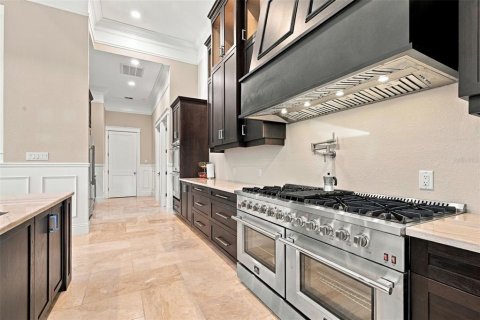 Купить виллу или дом в Спринг-Хилл, Флорида 12 комнат, 442.21м2, № 2421682 - фото 25