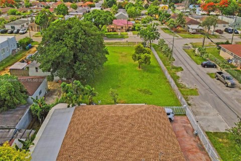 Land in Miami, Florida № 2033134 - photo 7