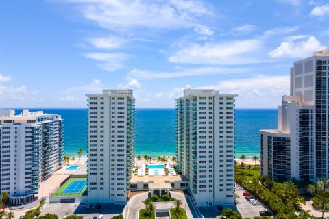 Condominio en venta en Fort Lauderdale, Florida, 2 dormitorios, 154.4 m2 № 2181904 - foto 23