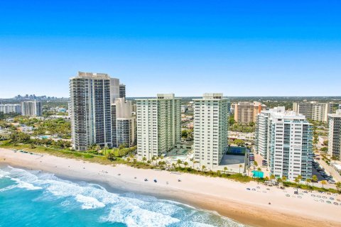 Condominio en venta en Fort Lauderdale, Florida, 2 dormitorios, 154.4 m2 № 2181904 - foto 22