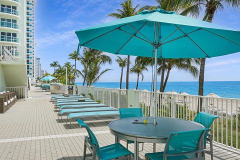 Condominio en venta en Fort Lauderdale, Florida, 2 dormitorios, 154.4 m2 № 2181904 - foto 25