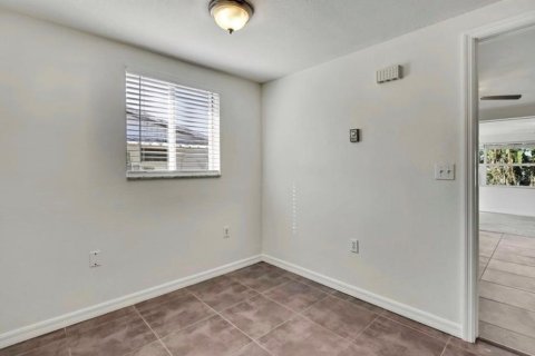 Apartamento en alquiler en Hudson, Florida, 2 dormitorios, 76.92 m2 № 2109086 - foto 25