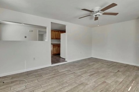 Apartamento en alquiler en Hudson, Florida, 2 dormitorios, 76.92 m2 № 2109086 - foto 24