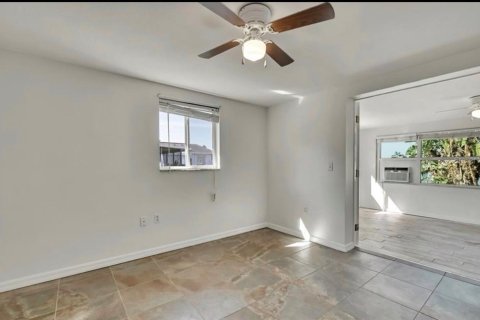 Apartamento en alquiler en Hudson, Florida, 2 dormitorios, 76.92 m2 № 2109086 - foto 18