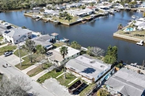 Apartamento en alquiler en Hudson, Florida, 2 dormitorios, 76.92 m2 № 2109086 - foto 9