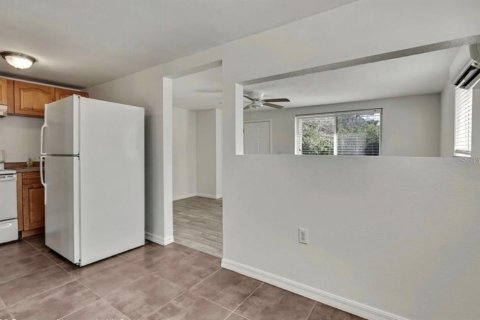 Apartamento en alquiler en Hudson, Florida, 2 dormitorios, 76.92 m2 № 2109086 - foto 13