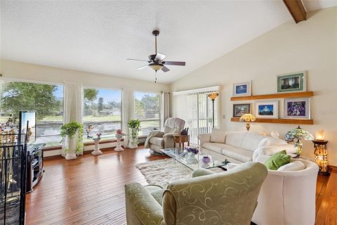 Casa en venta en Apopka, Florida, 3 dormitorios, 174.47 m2 № 1903525 - foto 2