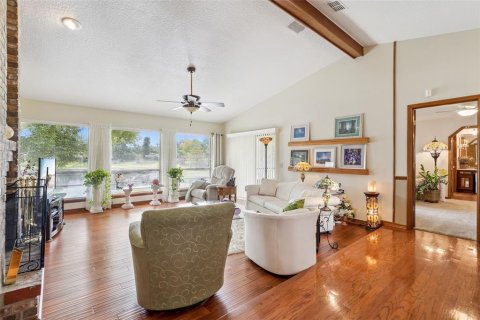 Casa en venta en Apopka, Florida, 3 dormitorios, 174.47 m2 № 1903525 - foto 4