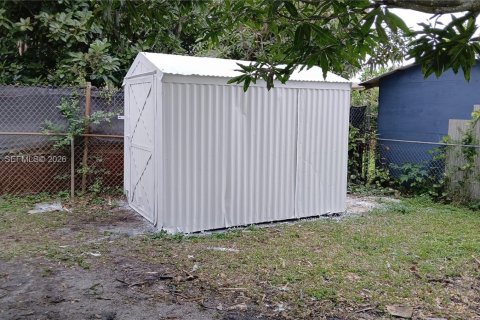 Villa ou maison à vendre à Lauderhill, Floride: 4 chambres, 212.37 m2 № 2011836 - photo 26