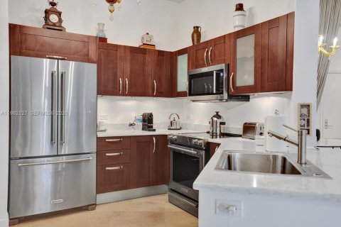 Купить кондоминиум в Авентура, Флорида 2 спальни, 124.02м2, № 2025562 - фото 6