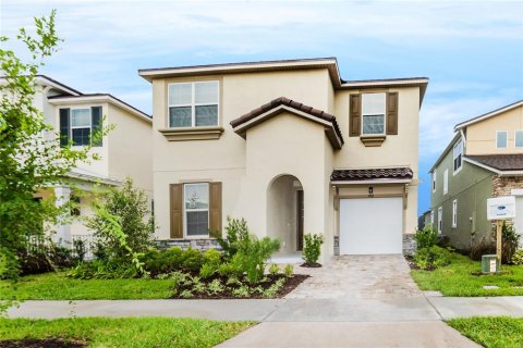 Casa en venta en Kissimmee, Florida, 5 dormitorios, 298.49 m2 № 1876008 - foto 1