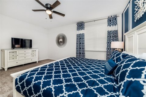 Casa en venta en Kissimmee, Florida, 5 dormitorios, 298.49 m2 № 1876008 - foto 17