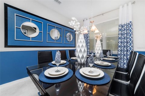 Casa en venta en Kissimmee, Florida, 5 dormitorios, 298.49 m2 № 1876008 - foto 5
