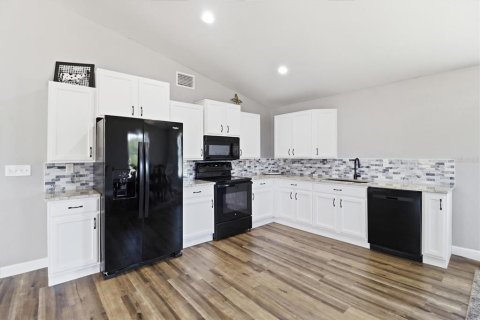 Villa ou maison à vendre à Dunnellon, Floride: 3 chambres, 200.67 m2 № 2111517 - photo 14