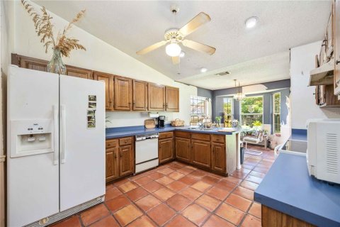 House in Sarasota, Florida 3 bedrooms, 151.62 sq.m. № 1887023 - photo 14