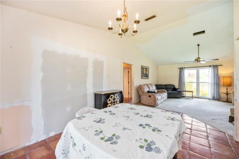 House in Sarasota, Florida 3 bedrooms, 151.62 sq.m. № 1887023 - photo 11