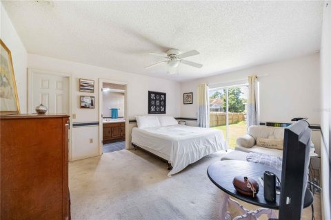 House in Sarasota, Florida 3 bedrooms, 151.62 sq.m. № 1887023 - photo 22