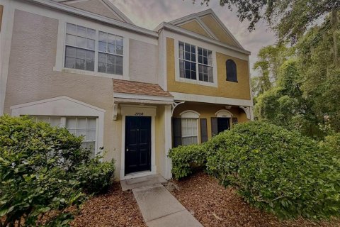 Townhouse in Wesley Chapel, Florida 2 bedrooms, 110 sq.m. № 2225113 - photo 2