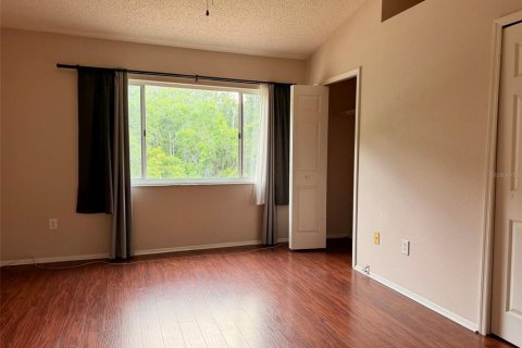Townhouse in Wesley Chapel, Florida 2 bedrooms, 110 sq.m. № 2225113 - photo 16