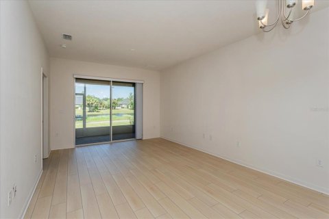 Townhouse in Palm Bay, Florida 2 bedrooms, 129.51 sq.m. № 1876293 - photo 10