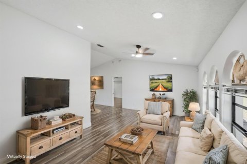 Villa ou maison à vendre à Port St. Lucie, Floride: 3 chambres, 190.45 m2 № 2294090 - photo 9
