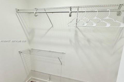 Снять в аренду кондоминиум в Майами, Флорида 3 спальни, 106.47м2, № 1992420 - фото 15