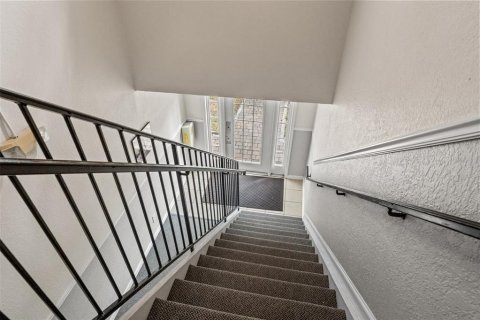 Condominio en alquiler en Saint Petersburg, Florida, 1 dormitorio, 52.12 m2 № 1877087 - foto 18