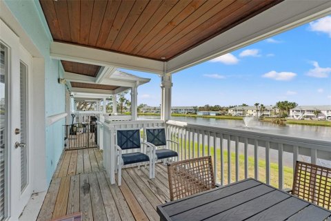 Condominio en alquiler en Saint Petersburg, Florida, 1 dormitorio, 52.12 m2 № 1877087 - foto 14