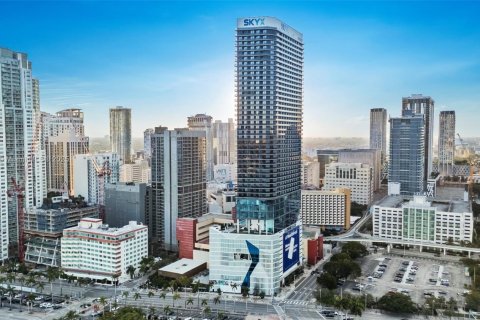 Copropriété à vendre à Miami, Floride: 2 chambres, 91.32 m2 № 1473612 - photo 2