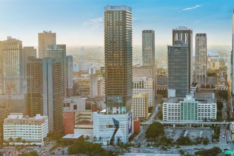 Copropriété à vendre à Miami, Floride: 2 chambres, 91.32 m2 № 1473612 - photo 23