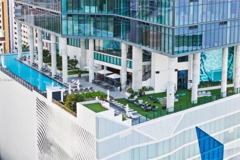 Copropriété à vendre à Miami, Floride: 2 chambres, 91.32 m2 № 1473612 - photo 1